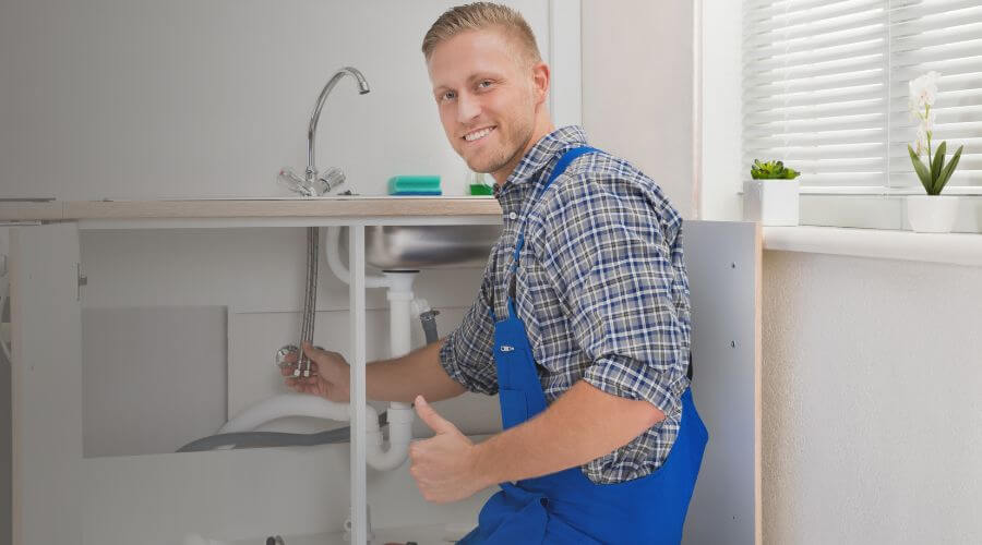 Professional sink repair in England, AR